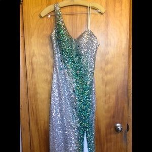 La Femme Size 12 Prom Dress